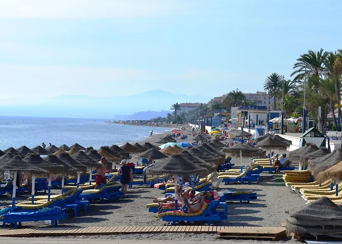 Spacious 1 Bedroom Apartment, Beach Front, Torrox Costa