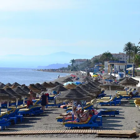 Spacious 1 Bedroom Apartment, Beach Front, Torrox Costa Esterno foto